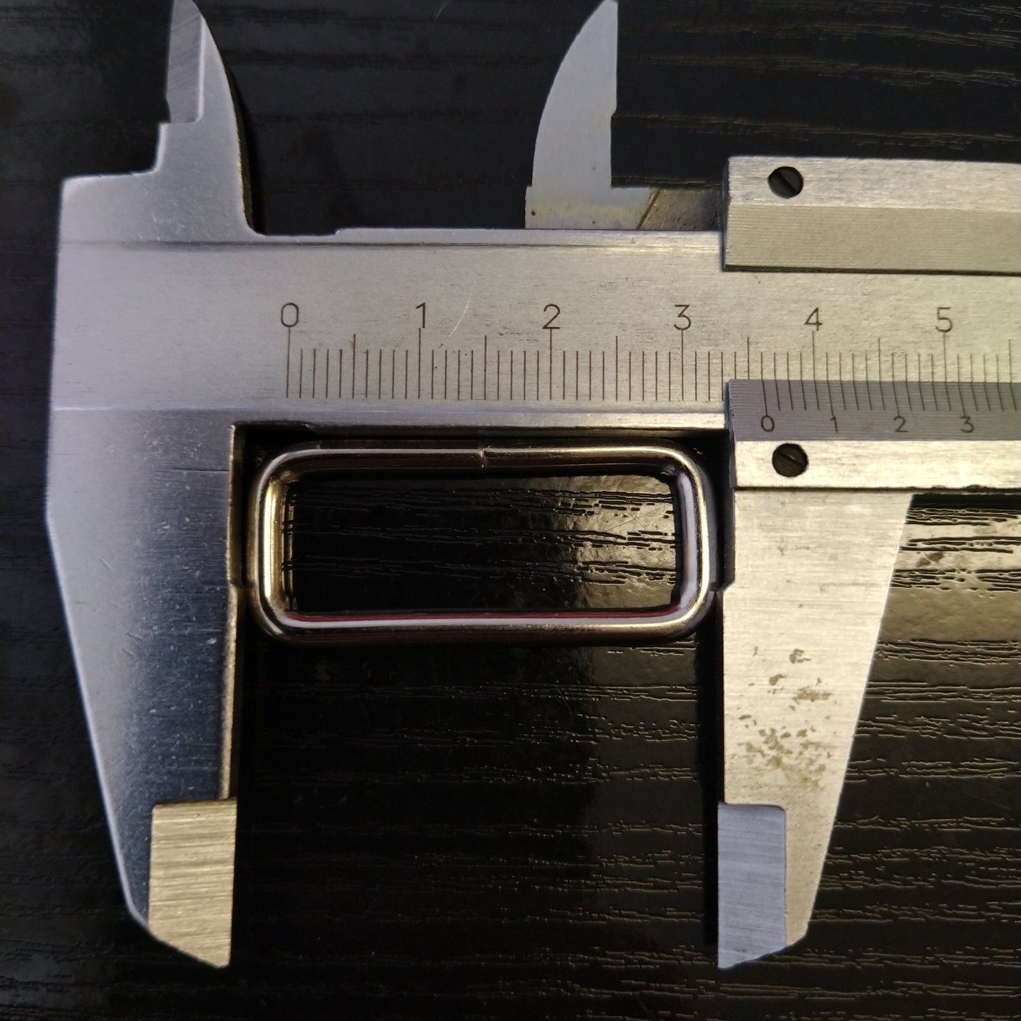 Frames/eyelets nickel sp. 10x30mm