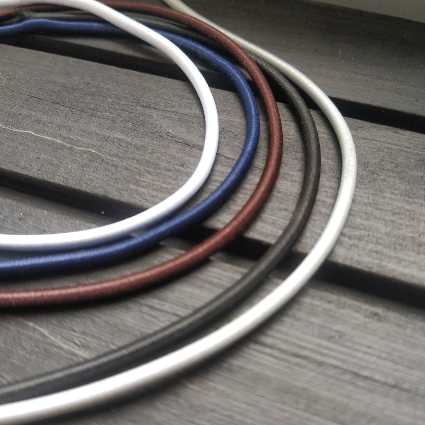 Apvali elastinė guma