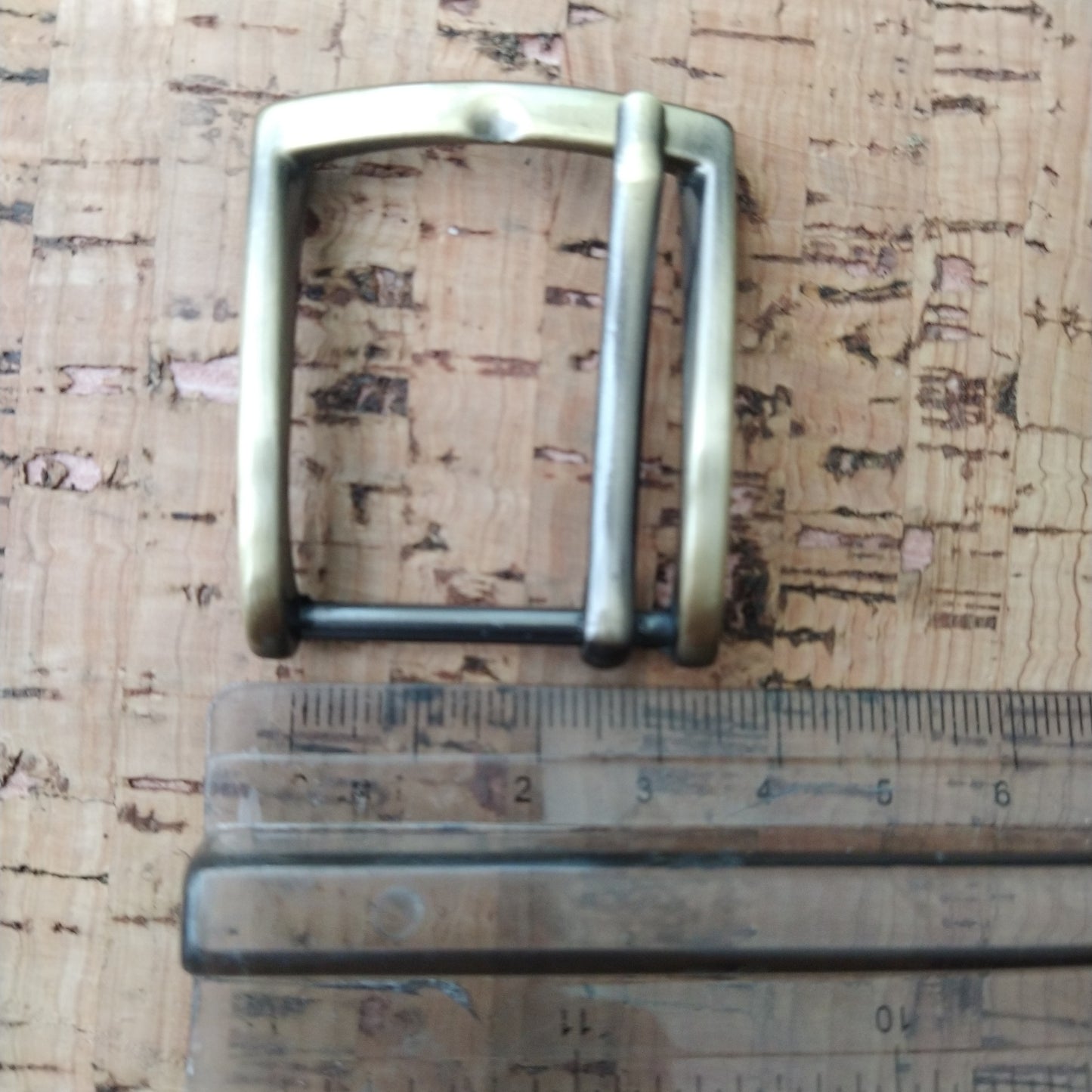 Sagtis bronzinė 30mm