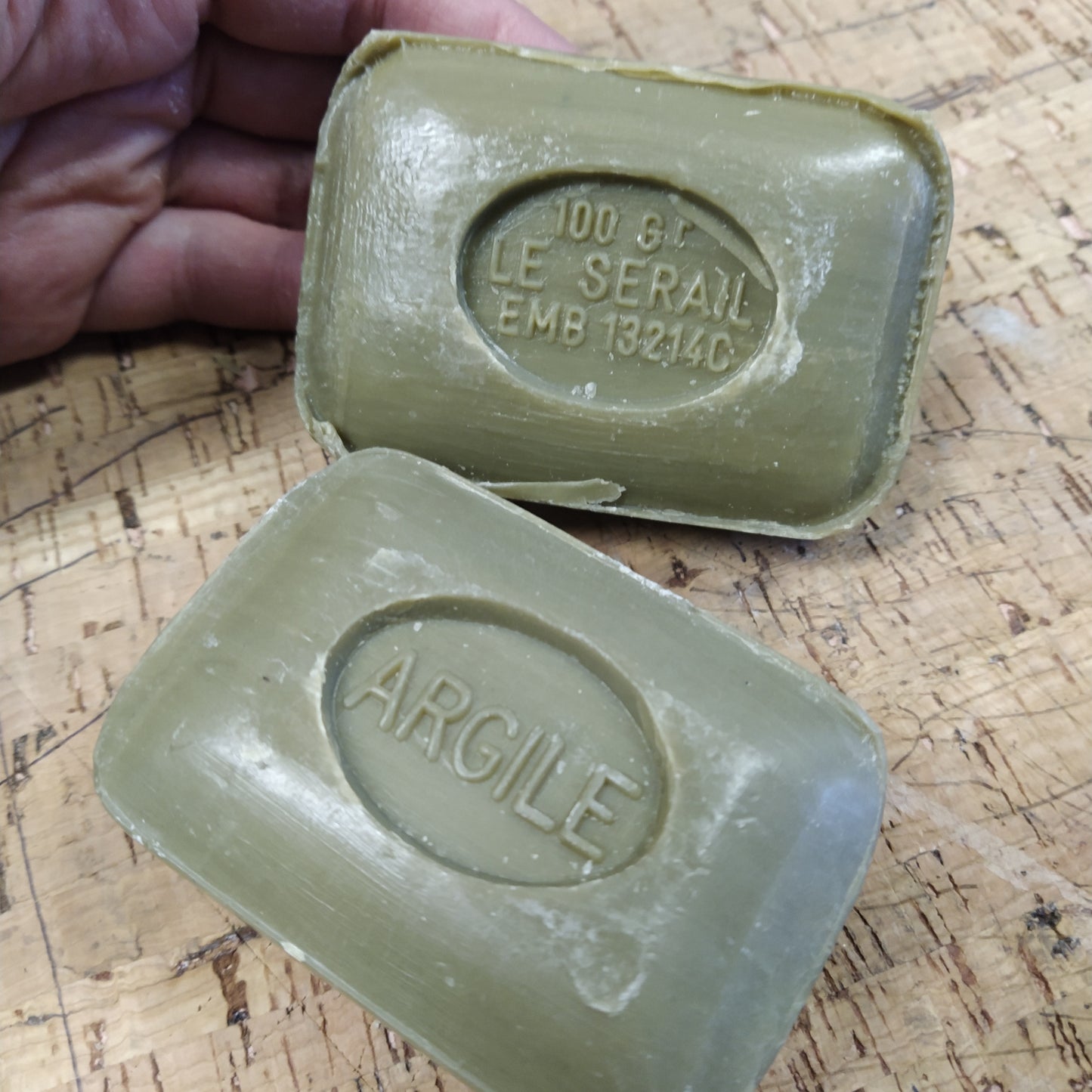 MARSELIO MUILAS SU ALYVUOGIŲ ALIEJUMI