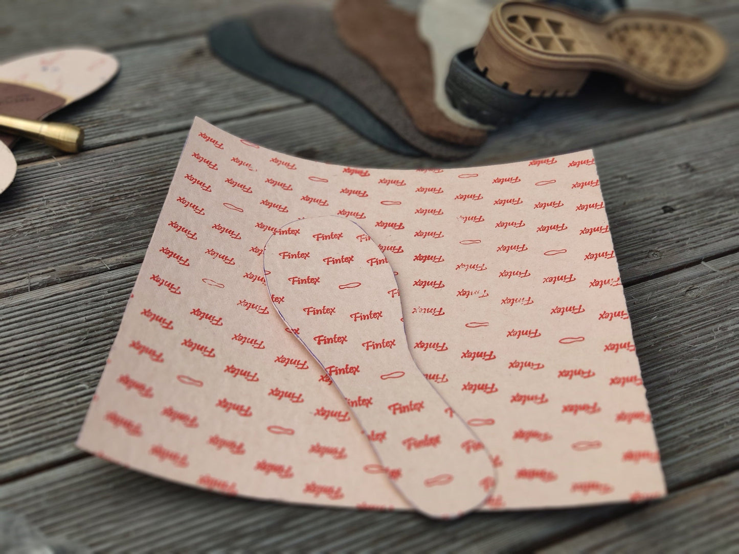 Cardboard 30x30 for lining the soles of shoes and slippers