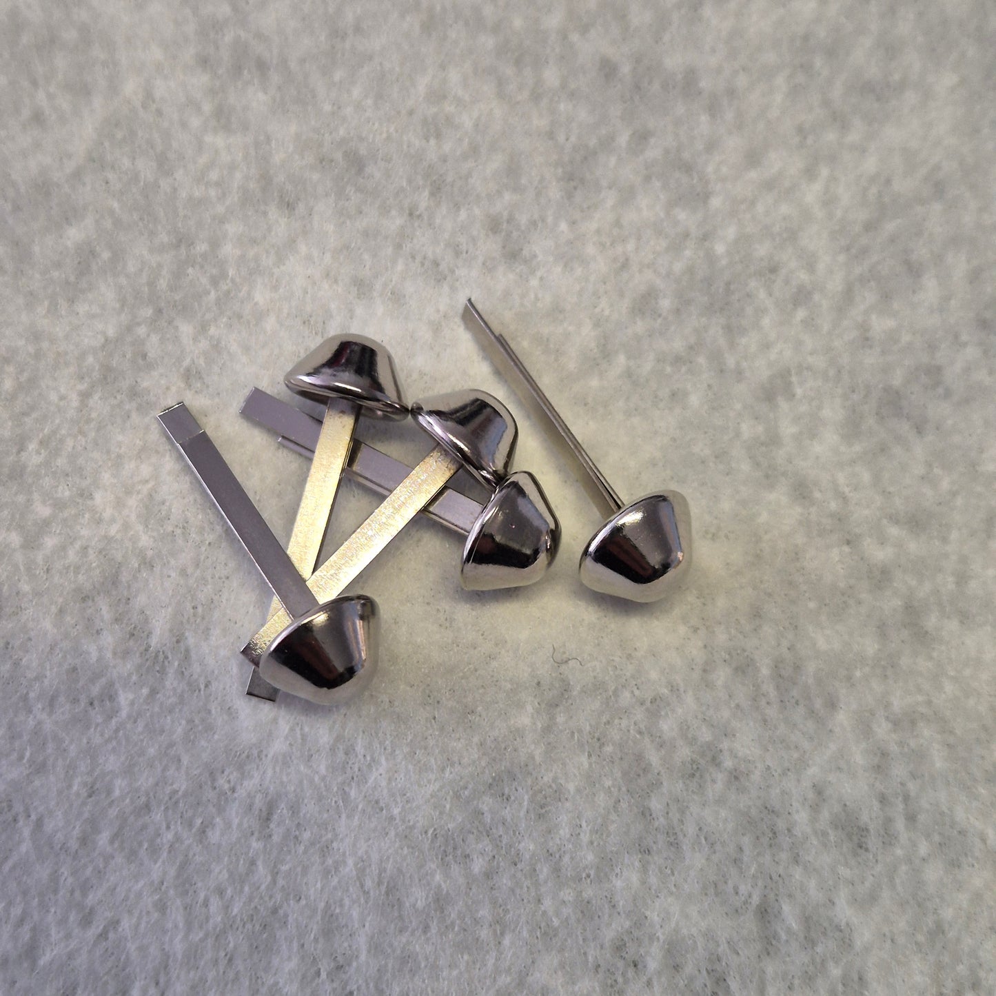 Feet to the bottom of the bag