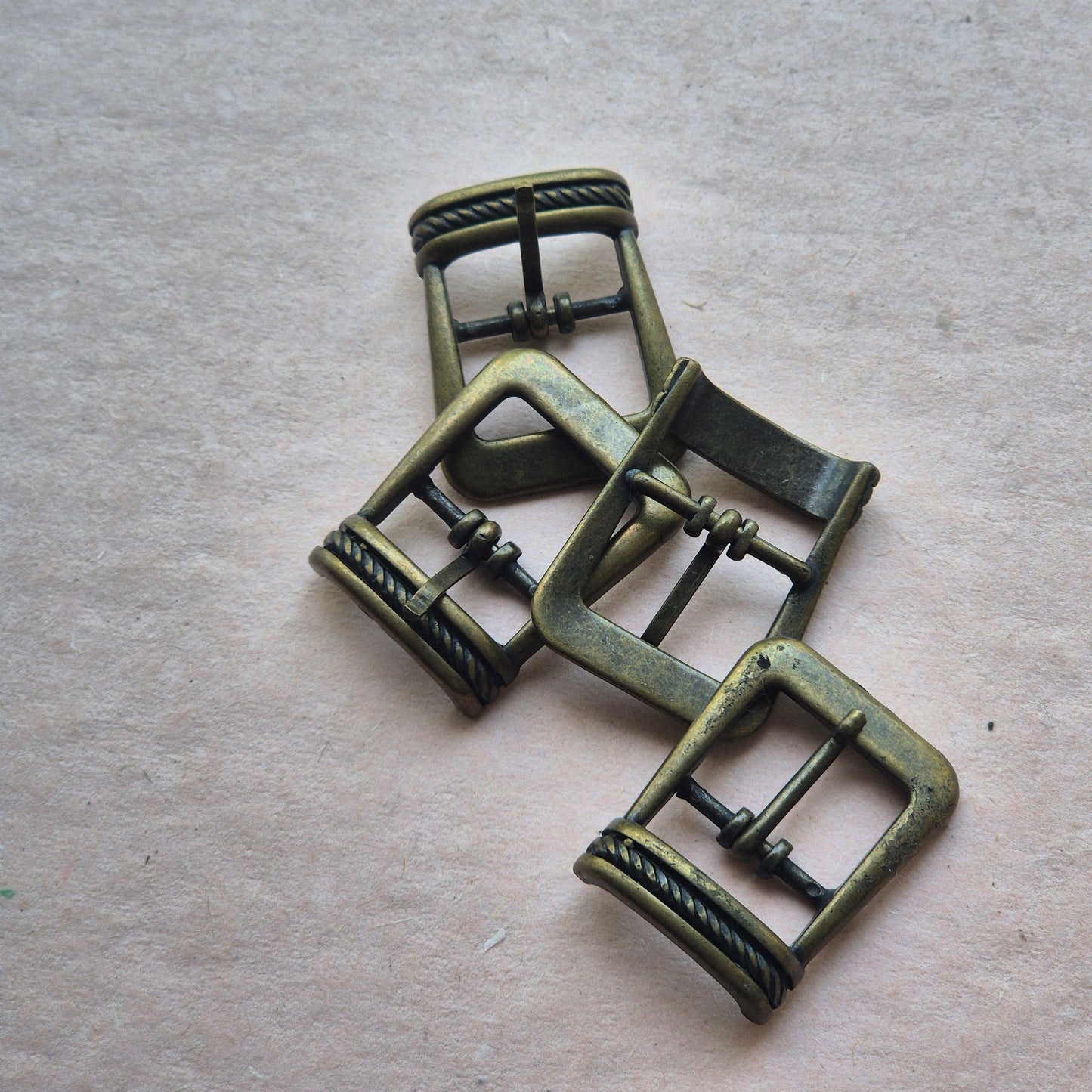 Sagtis lieta 18mm su dekoru