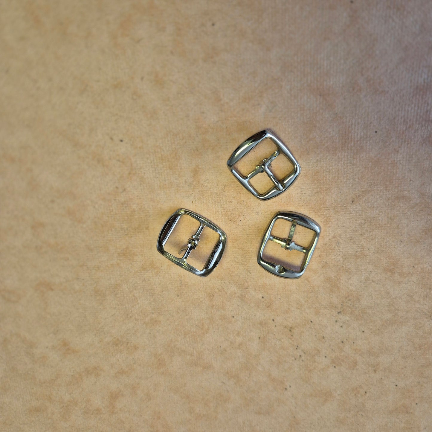 Sagtis basutėms 16mm nikelio spalvos