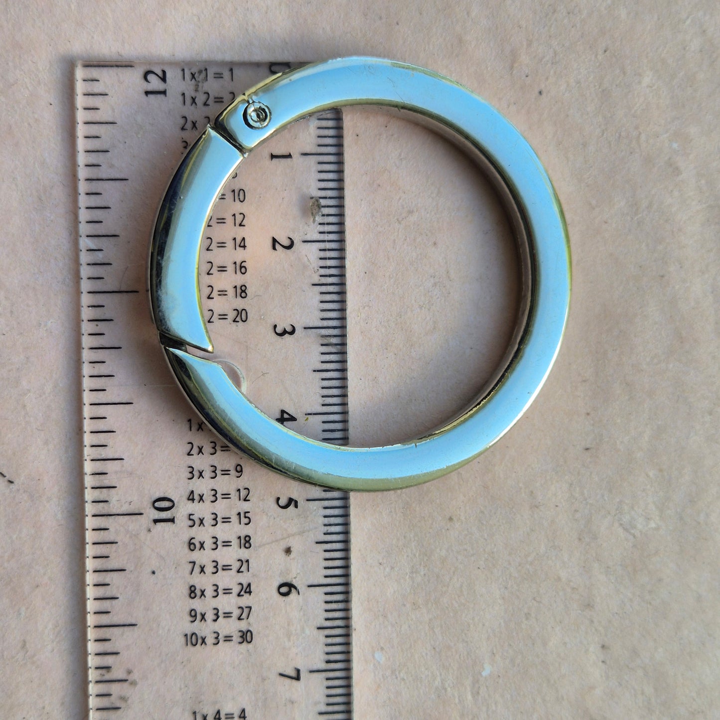 Apvalūs karabinai 37mm