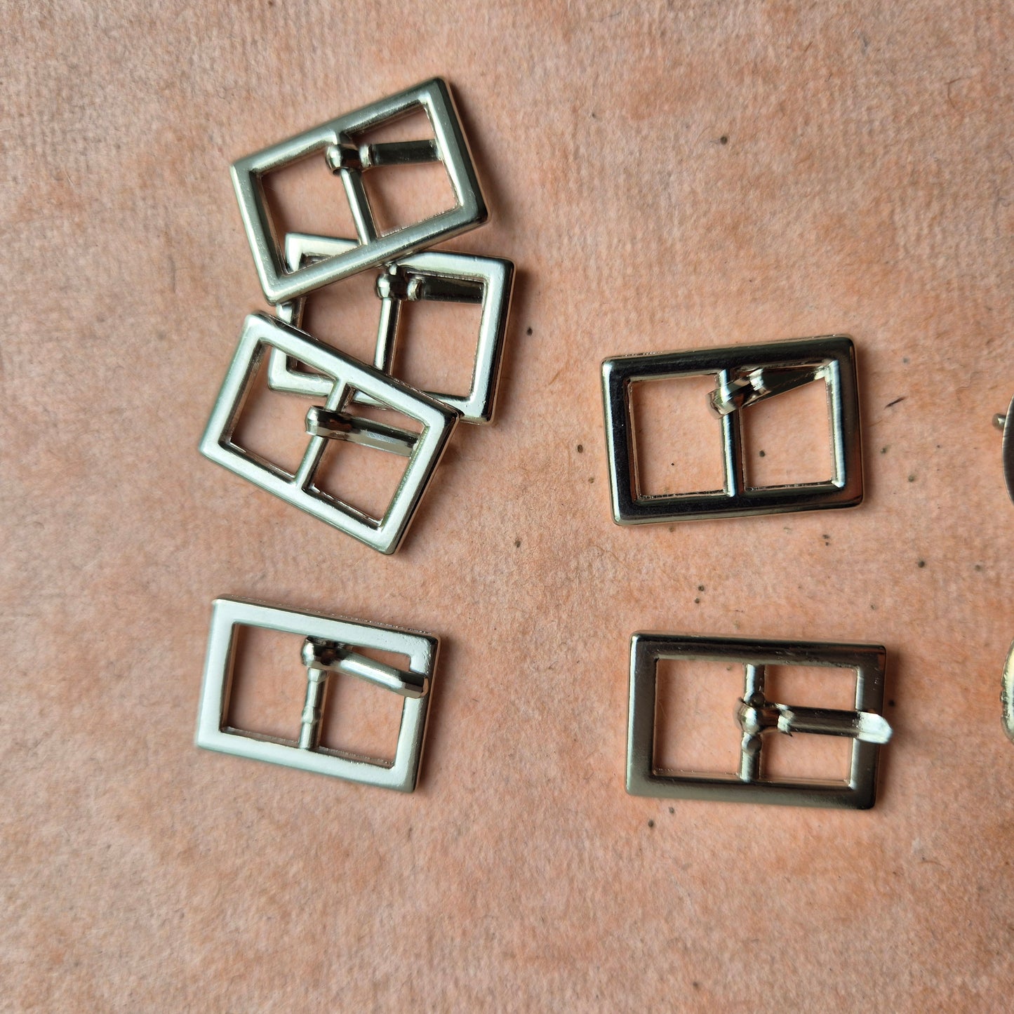 10mm dekoratyvios sagtelės