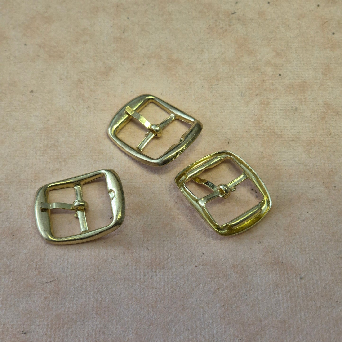 Sagtis basutėms 16mm nikelio spalvos
