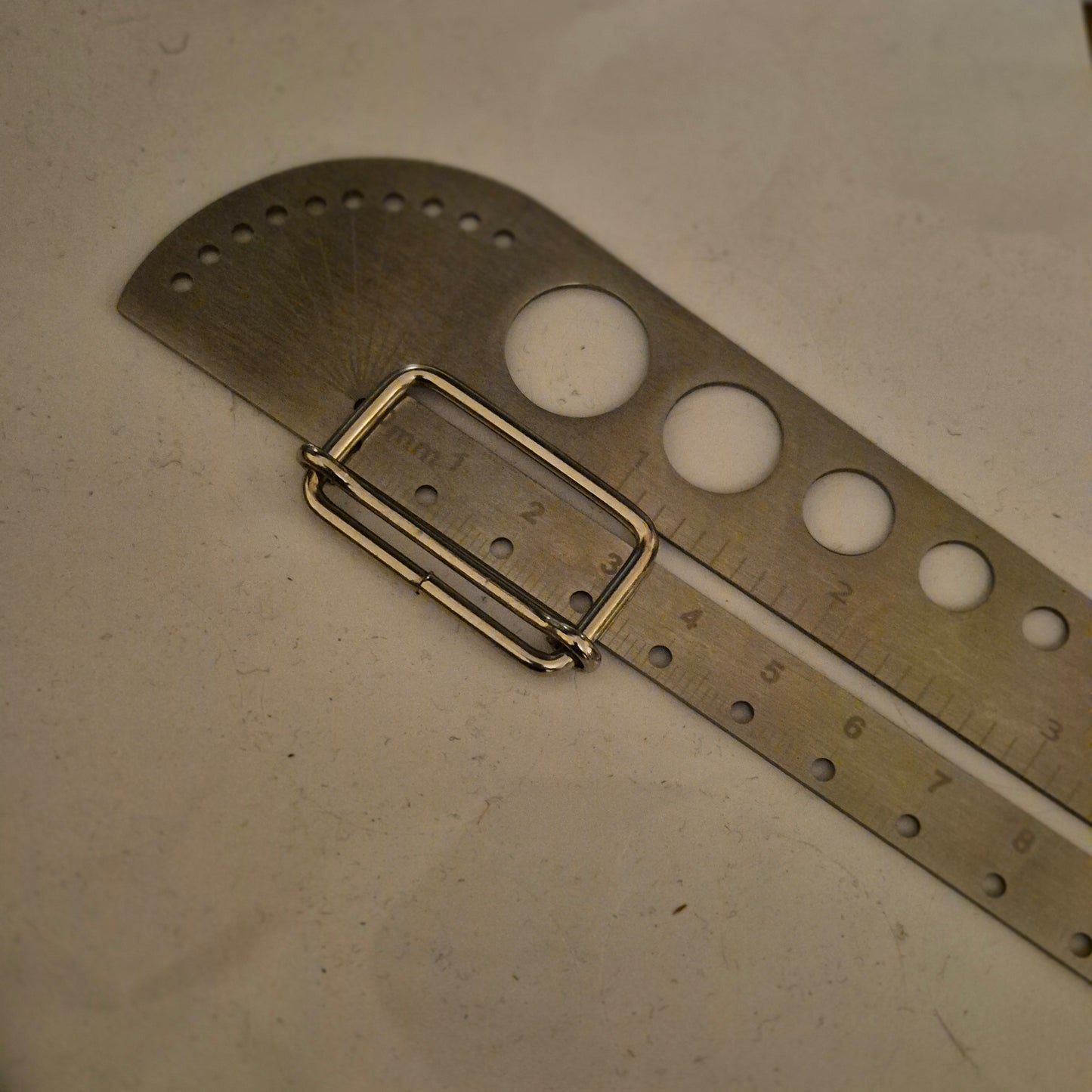 Reguliatoriai 30x15mm