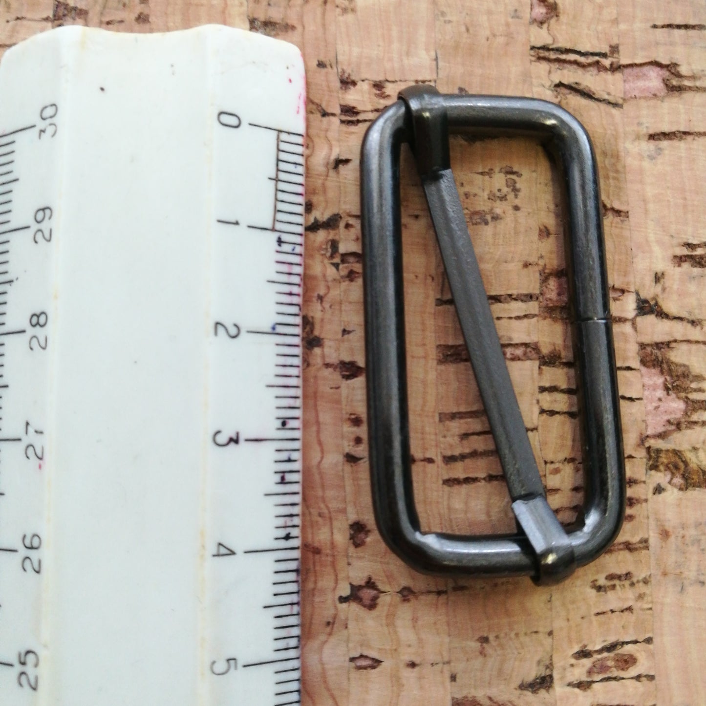 Reguliatoriai 4,0 x 1,6 cm