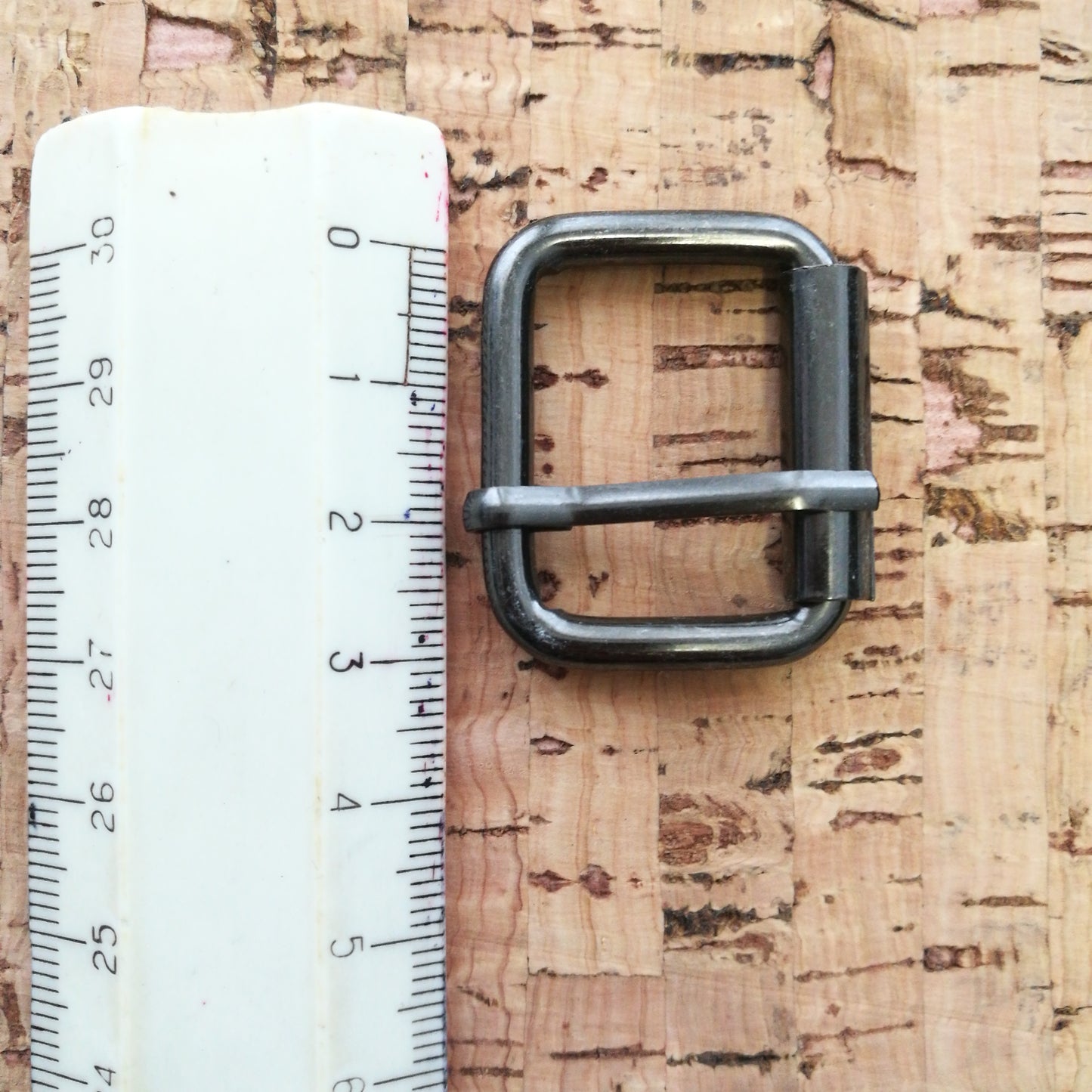 Sagtis su sukučiu 25mm x 19mm