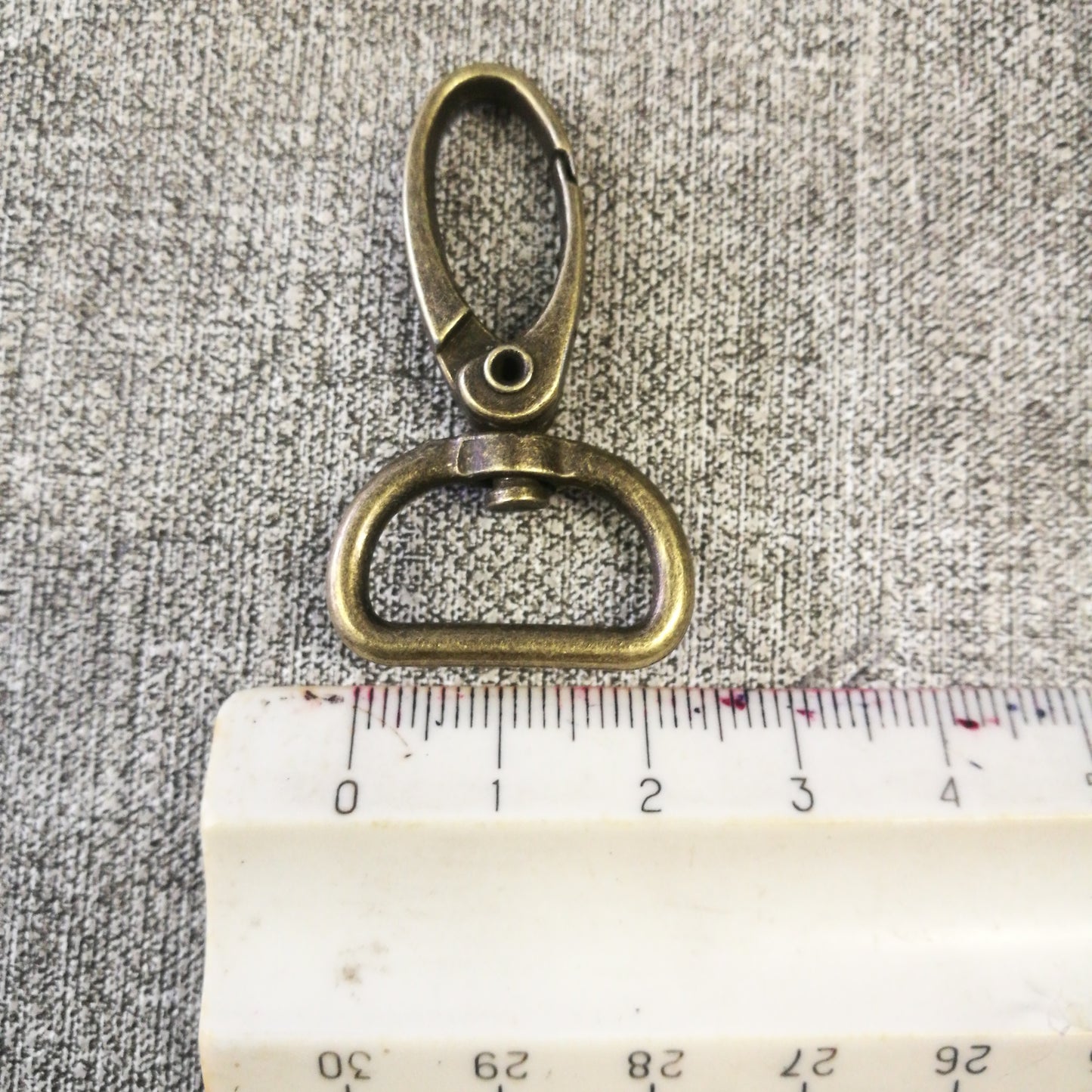 Karabinai 20 mm diržui bronza