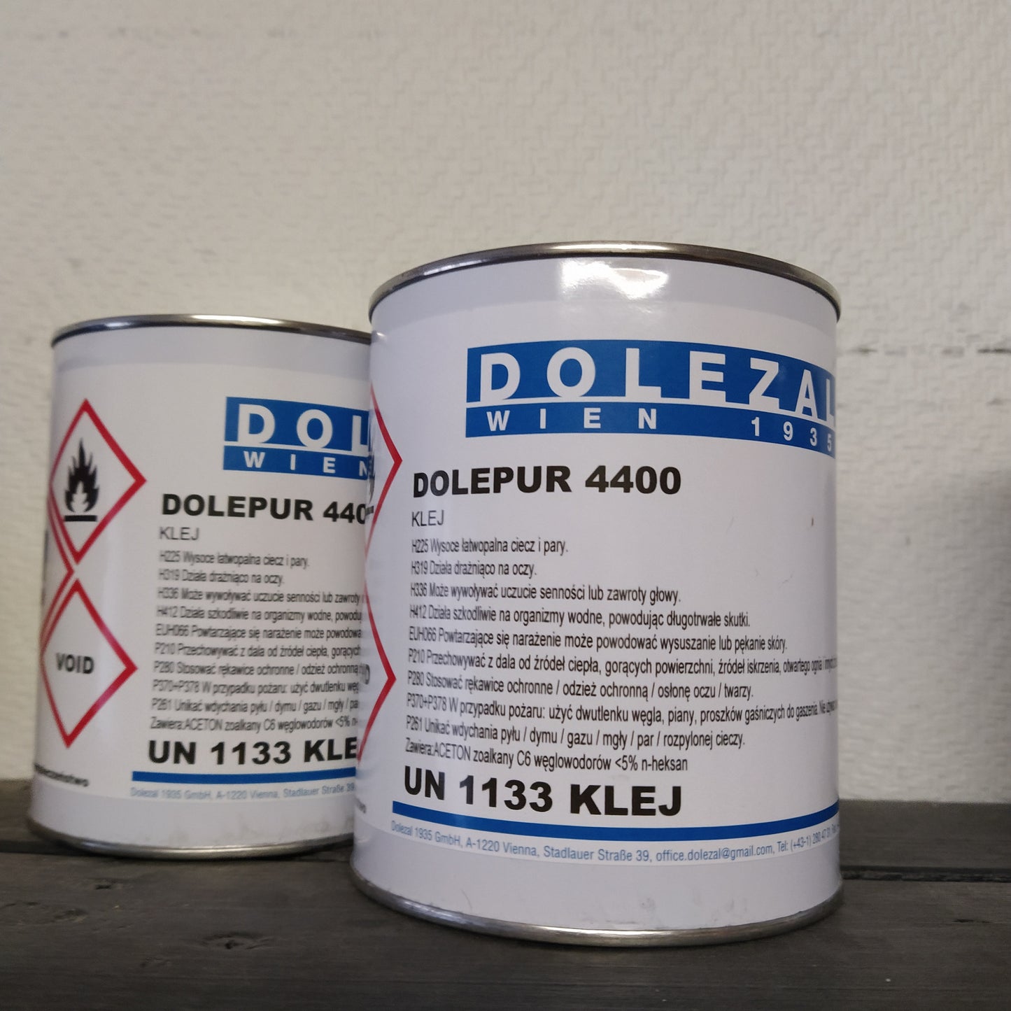 Dolepur 4400 poliuretaniniai klijai