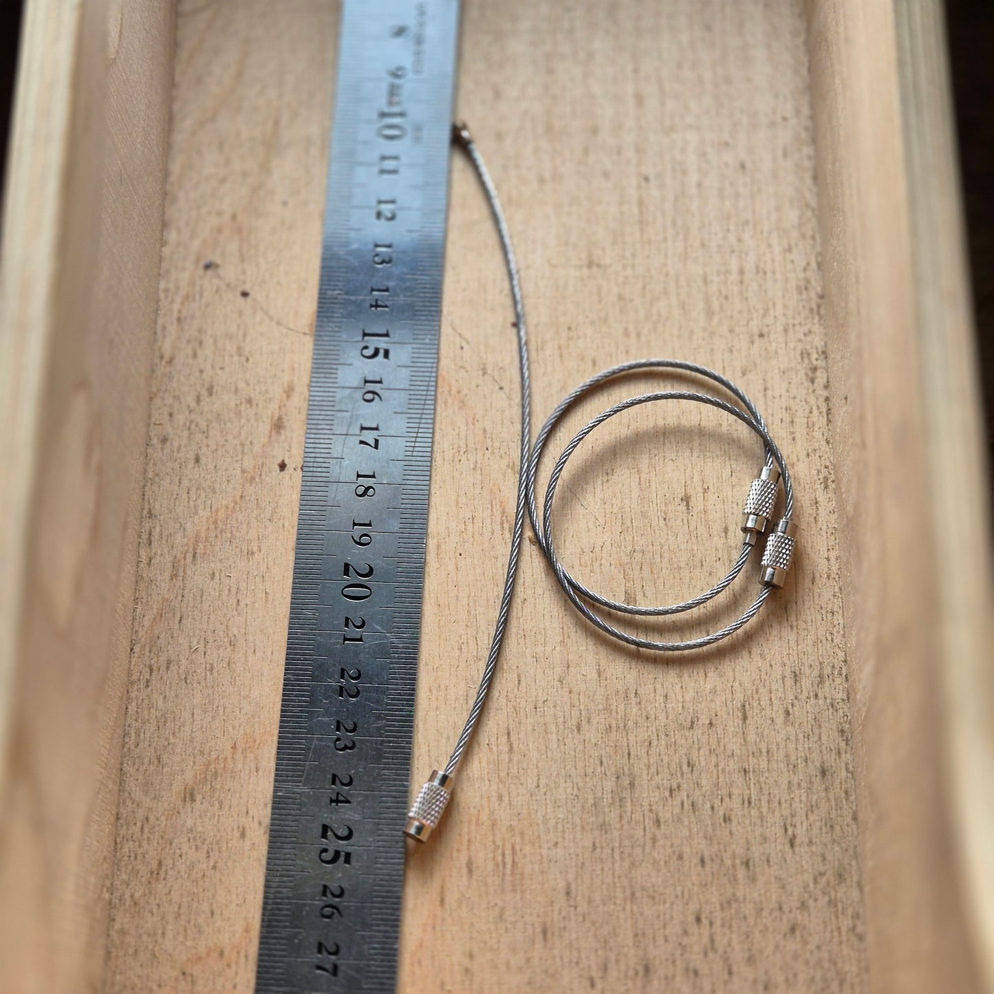 Trosas su užsukama spynele raktams 50mm skersmens