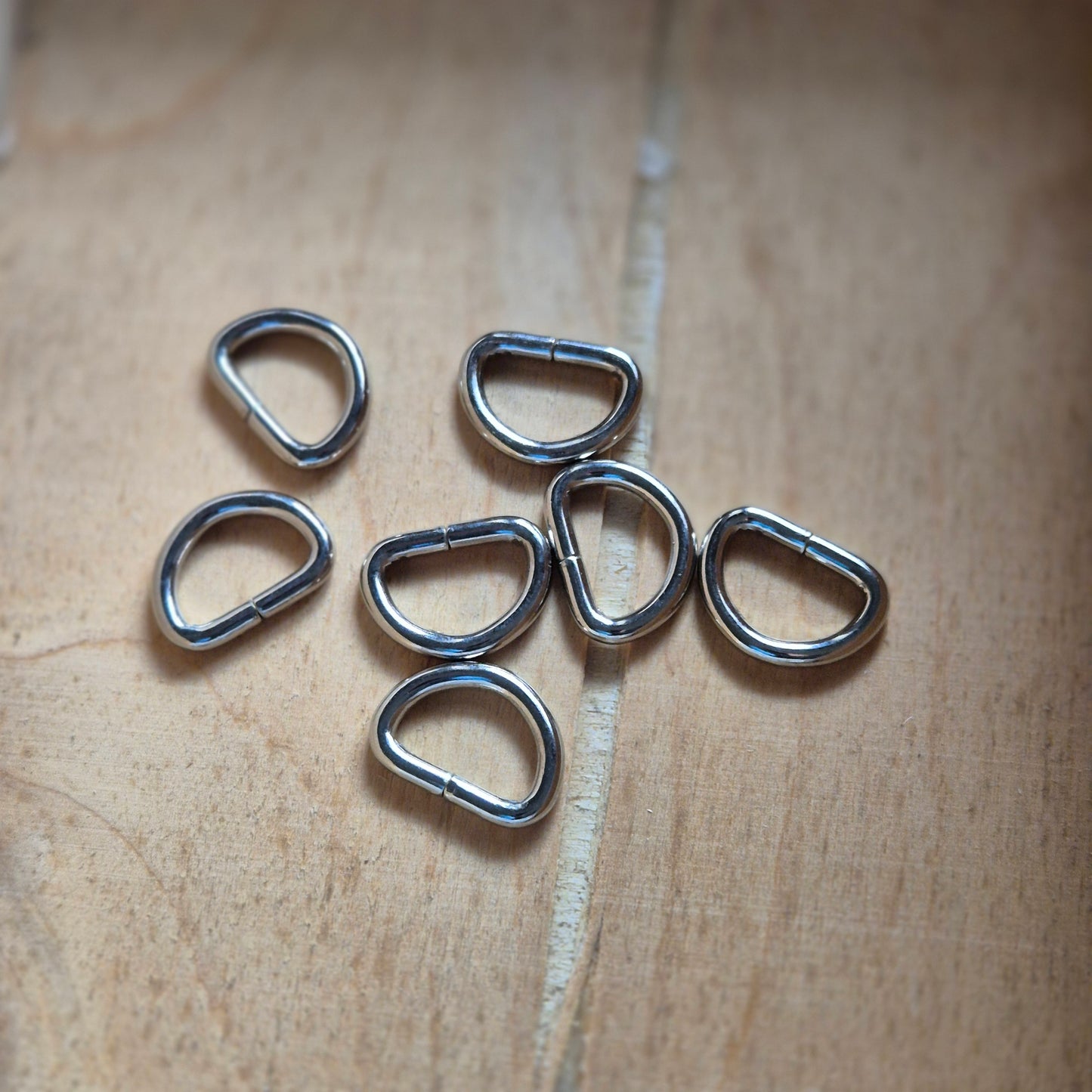 Pusžiedžiai 16 mm, 3mm vielos, nikelis, bronza