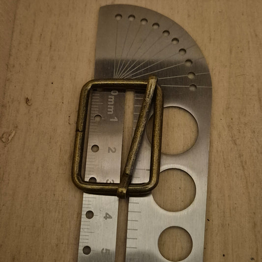 Reguliatoriai 30 x 20 mm tamsus žalvaris