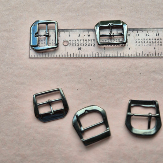 Sagtis lieta 23mm tamsinto nikelio spalvos