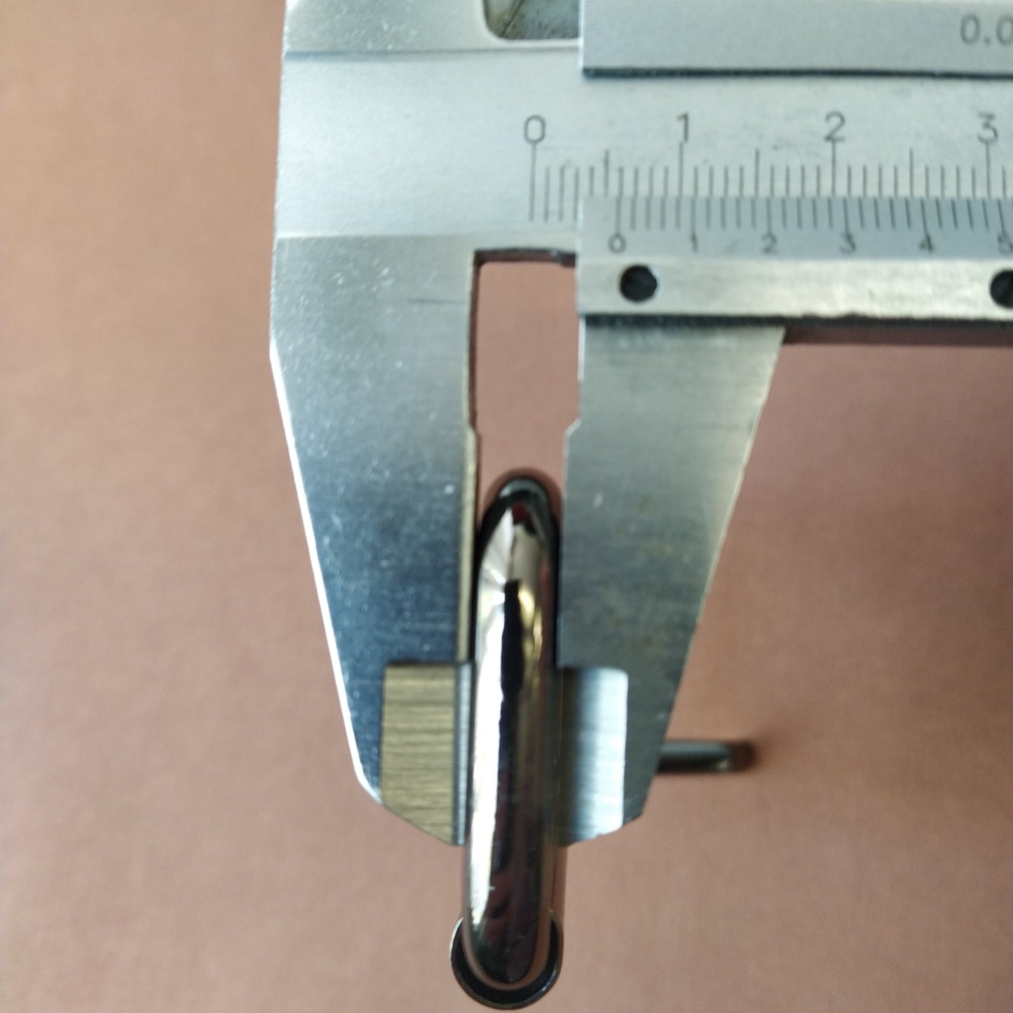 Belt buckle 3.3 x 2.4 cm
