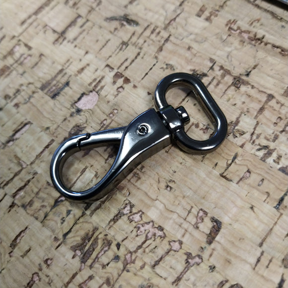 Karabinai juodinti 2.0 cm