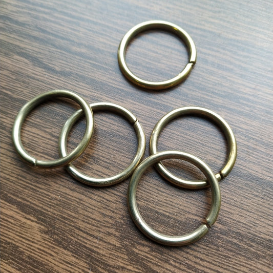 Ring bronze sp. 3 cm