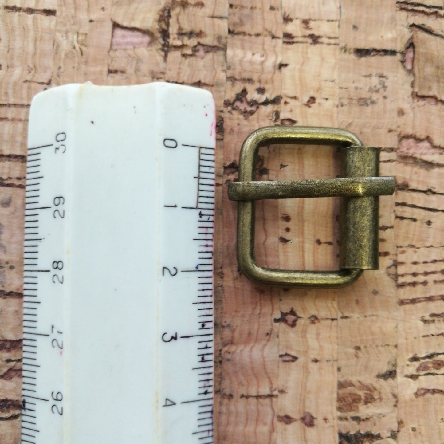 Belt buckle 2.0 x 1.6 cm